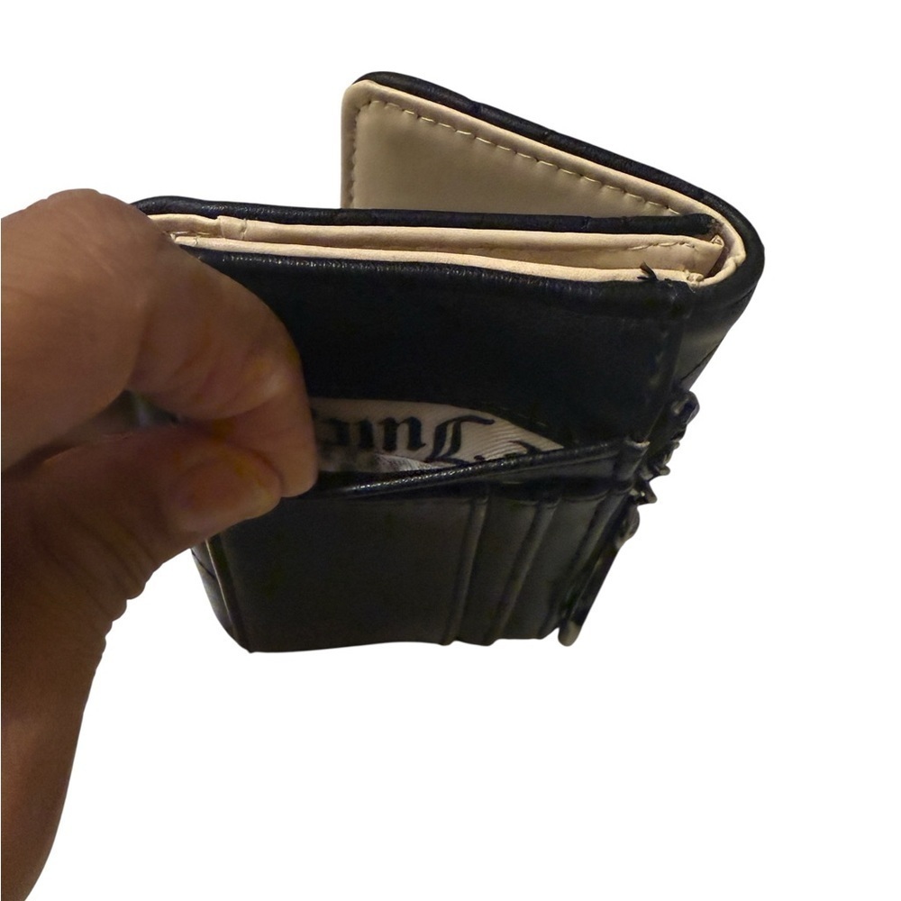 Juicy Couture Black Quilted Wallet in new condition comes with kay chain holder - Picture 12 of 13